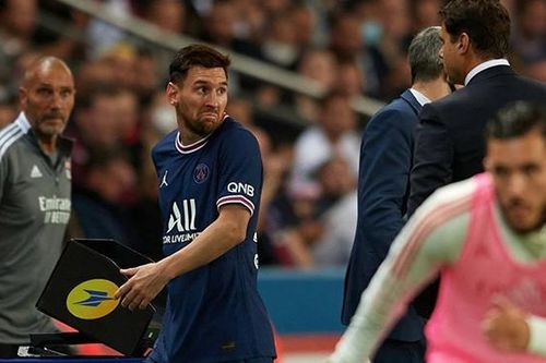 Messi bị thay ra sớm trong chiến thắng nhọc nhằn của PSG