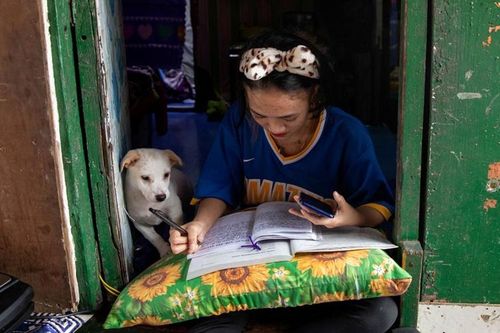 Philippines thí điểm mở lại 120 trường học