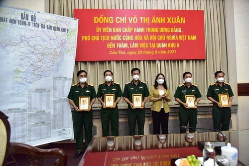 Quân khu 9 cần chuẩn bị tốt phương án chống dịch Covid-19 trong tình hình mới
