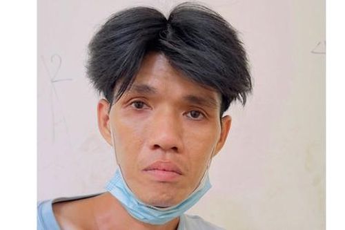 Thanh niên dương tính chất ma túy dùng dao tấn công công an và bảo vệ dân phố