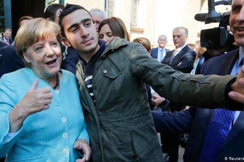 Thủ tướng Angela Merkel, 'thiên thần' của người nhập cư Đức