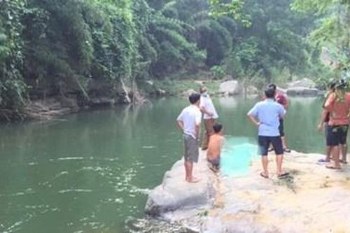 Hai em nhỏ đi bẫy chim bị đuối nước thương tâm ở Gia Lai