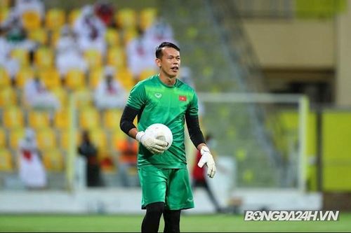 Thủ môn Bùi Tấn Trường được AFC vinh danh