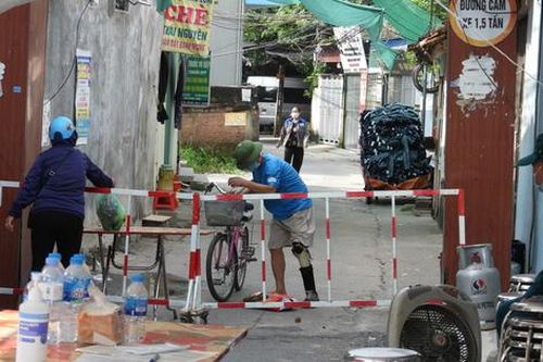Truy vết 170 F1 liên quan 3 ca COVID-19 cộng đồng, Hà Nam cấp bách phòng chống dịch