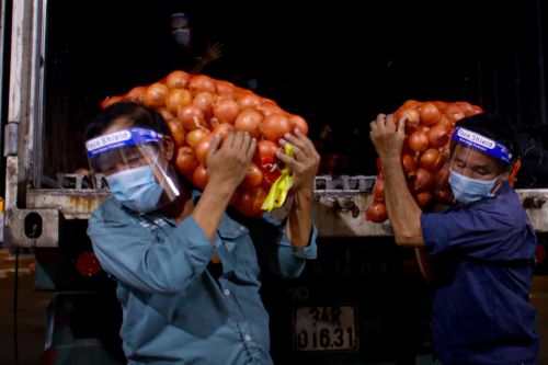 Chợ Hóc Môn: 'Ưu tiên chống dịch, đi chậm và thận trọng'