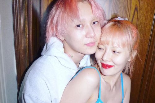 Cách HyunA và bạn trai giấu chuyện hẹn hò