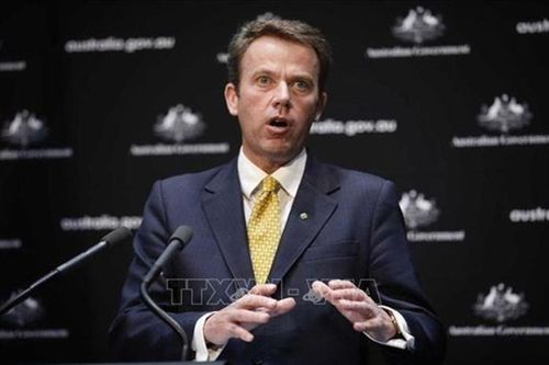 Anh và Australia xoa dịu căng thẳng với Pháp