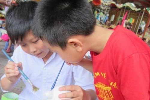 Trung thu mùa Covid-19 là lúc chúng ta học cách sống chậm lại, yêu thương nhiều hơn