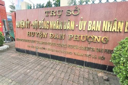 Hà Nội: Kỷ luật chủ tịch, phó chủ tịch xã để đám tang tập trung đông người