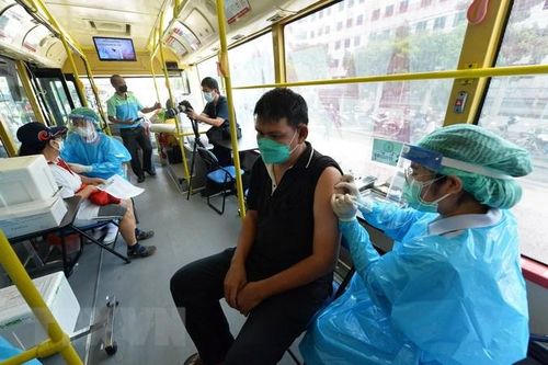 Thái Lan triển khai kỹ thuật tiêm vaccine ngừa COVID-19 dưới da