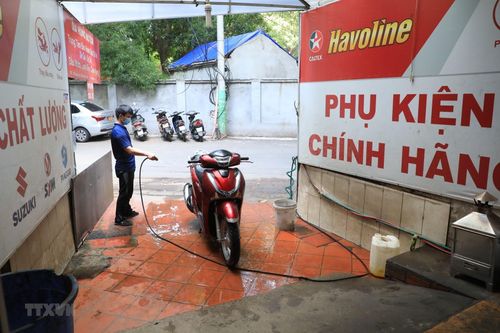 Hà Nội: Hình ảnh các dịch vụ, hoạt động tái xuất sau chuỗi giãn cách