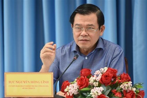 Đồng Nai xét nghiệm thần tốc COVID-19 tại các 'vùng đỏ,' 'vùng cam'