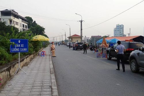 Kiểm soát chặt cửa ngõ và các trục chính của Thủ đô