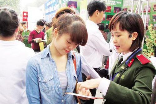 Nghịch lý nhiều thí sinh 27 điểm trở lên vẫn trượt đại học và trông chờ 'trợ giúp' từ các trường