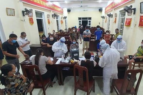 Chùm COVID-19 cộng đồng tăng thêm 10 ca, Hà Nam phong tỏa nhiều khu vực