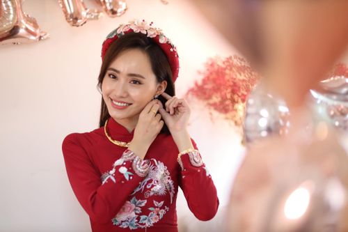 MC Xuân Anh tổ chức lễ ăn hỏi