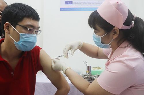 Gấp rút sản xuất vaccine Covid-19 'made in Vietnam': Giải bài toán khống chế dịch