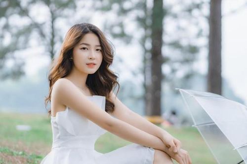Nàng thơ Hà Thành đánh gục mọi ánh nhìn bởi nét đáng yêu