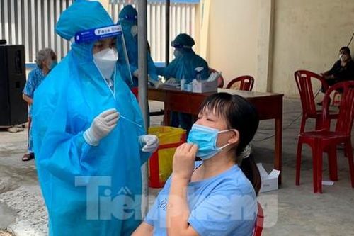 TP Quy Nhơn số ca mắc COVID tăng cao; Đồng Nai xét nghiệm 'thần tốc' khu vùng đỏ, vùng cam