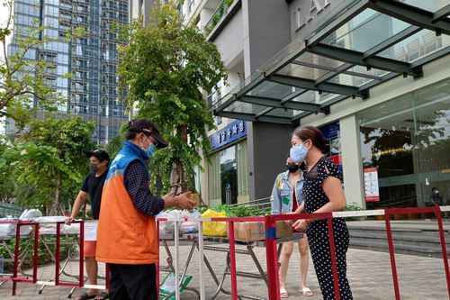 TP Hồ Chí Minh sẽ hỗ trợ dụng cụ cho doanh nghiệp tự tổ chức xét nghiệm COVID-19