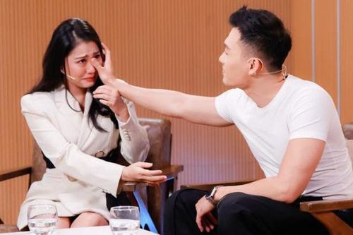 Diễn viên 'Lật mặt 2': Mỗi lần giận là vợ chặn số, bỏ đi