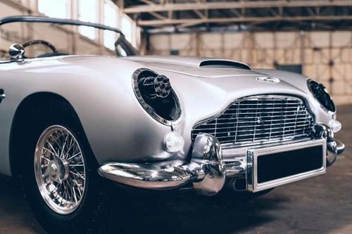 'Siêu xe' Aston Martin phiên bản thiếu nhi giá gần 3 tỷ đồng