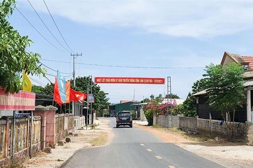 Phát triển Đảng nơi miền chân sóng. Bài 1: Thách thức từ cơ sở