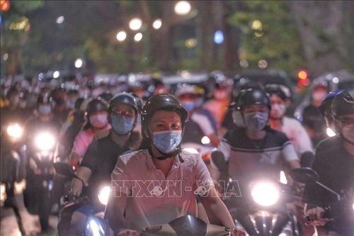 Ý thức phòng dịch là 'vắc xin' cần liên tục duy trì