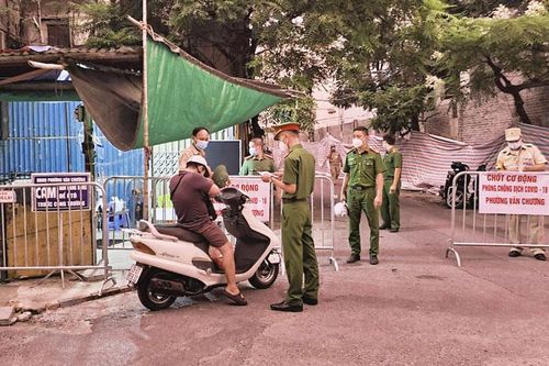 Quận Đống Đa chỉ còn 4 khu vực cách ly y tế với 88 hộ gia đình