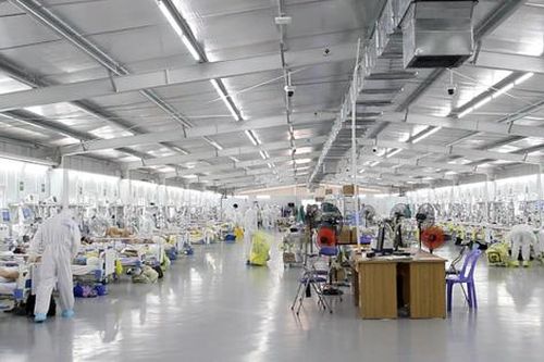 Bên trong ICU khốc liệt