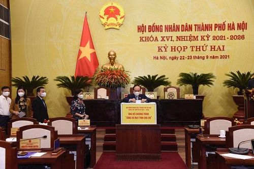 HĐND TP. Hà Nội phát động quyên góp ủng hộ chương trình 'Sóng và máy tính cho em'