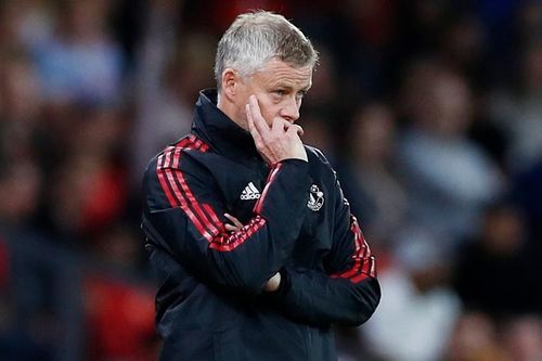MU bị loại khỏi Cúp Liên đoàn, áp lực chồng chất lên Solskjaer