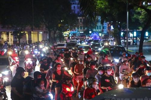 Thủ tướng chấn chỉnh tình trạng chủ quan sau khi nới lỏng các biện pháp giãn cách xã hội