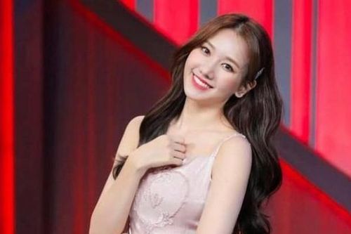 Ba sao nữ Việt vượt bạo bệnh khiến khán giả ngưỡng mộ