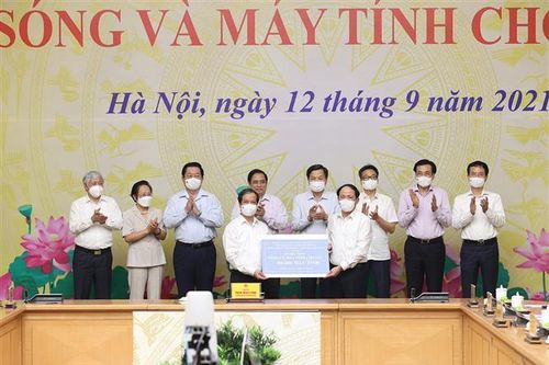 Liên Bộ thống nhất triển khai các nội dung 'Sóng và máy tính cho em'