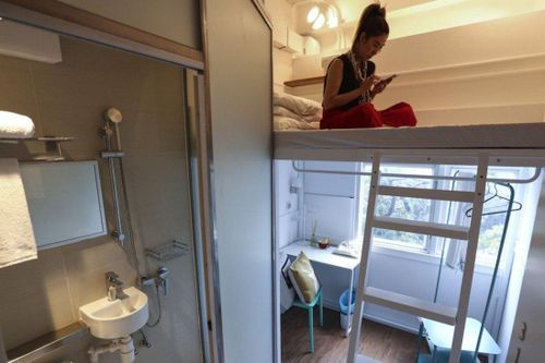 Hong Kong xây loạt căn hộ chỉ rộng bằng hai cái giường