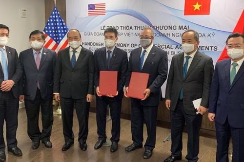 Ký kết Thỏa thuận Liên doanh Dự án Kho cảng LNG Sơn Mỹ