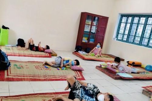 Giáo dục Tin tức giáo dục Cách ly tập trung 81 học sinh, giáo viên ở phường Hương Chữ