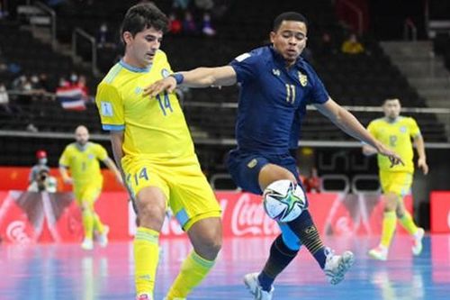 Tuyển futsal Thái Lan thua đậm 0-7 trước Kazakhstan, dừng bước tại vòng 1/8 World Cup