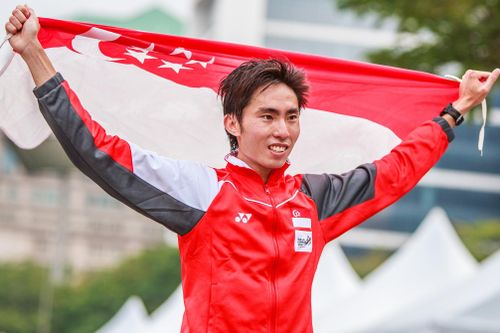 Cựu vô địch SEA Games bồi thường 133.500 USD vì phỉ báng đồng đội