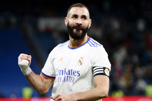 Benzema trên đường thành huyền thoại Real