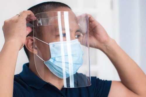 Sai lầm khi dùng khẩu trang ở nơi làm việc khiến nCoV lây lan