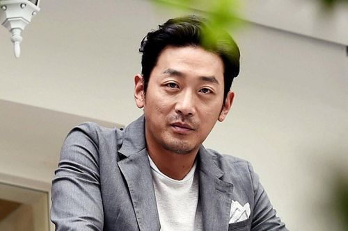 Ha Jung Woo bị phạt hơn 25.000 USD vì dùng chất cấm