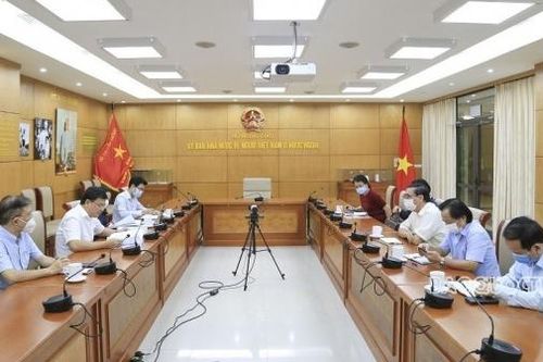 Hỗ trợ người Việt Nam ở nước ngoài đẩy mạnh đầu tư phát triển trong nước