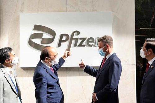 Pfizer cam kết cung cấp đủ 31 triệu liều vaccine Covid-19 cho Việt Nam trong năm 2021