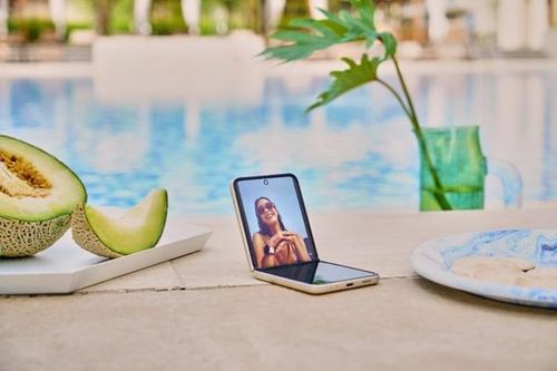 Galaxy Z của Samsung thỏa mãn khao khát trải nghiệm công nghệ của người trẻ hiện đại
