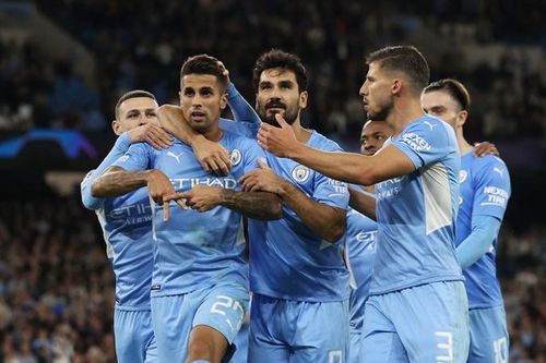 Man City & 9 ngày giông bão