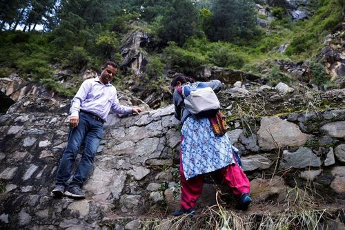 Chiến dịch tiêm chủng thành công ở các ngôi làng hẻo lánh trên dãy Himalaya