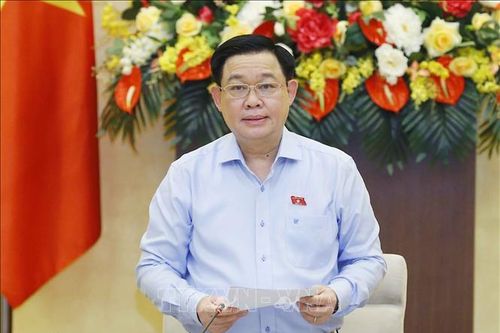 Quốc hội sẽ tổ chức Diễn đàn kinh tế- xã hội thường niên