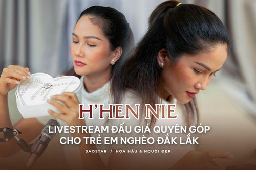 H'Hen Niê live streams đấu giá trang sức, mua sách giáo khoa cho đồng bào dân tộc thiểu số